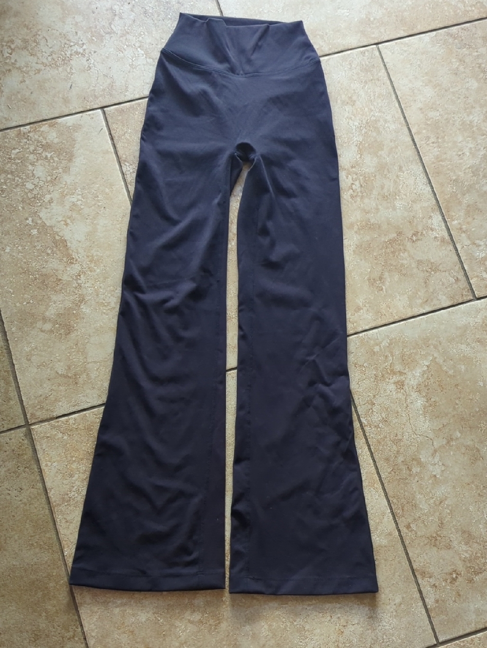 Women’s High-Waist Black Jeggings - Flared Leg. LIKE NEW !!